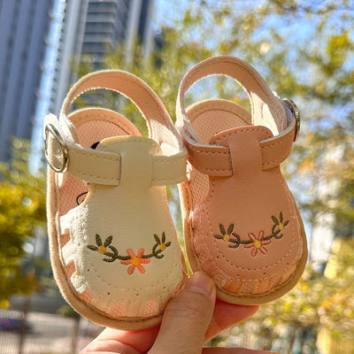 Floral Back Strap Sandals - Skaldo & Malin