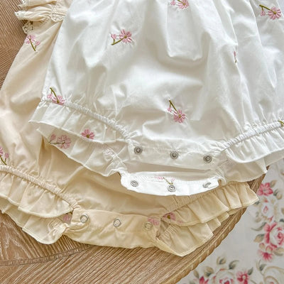 Fly Sleeve Flower Embroidery Jumpsuit - Skaldo & Malin