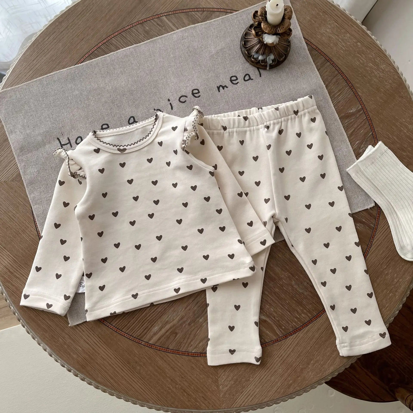 Hearts Fly Sleeves & Pants Set - Skaldo & Malin