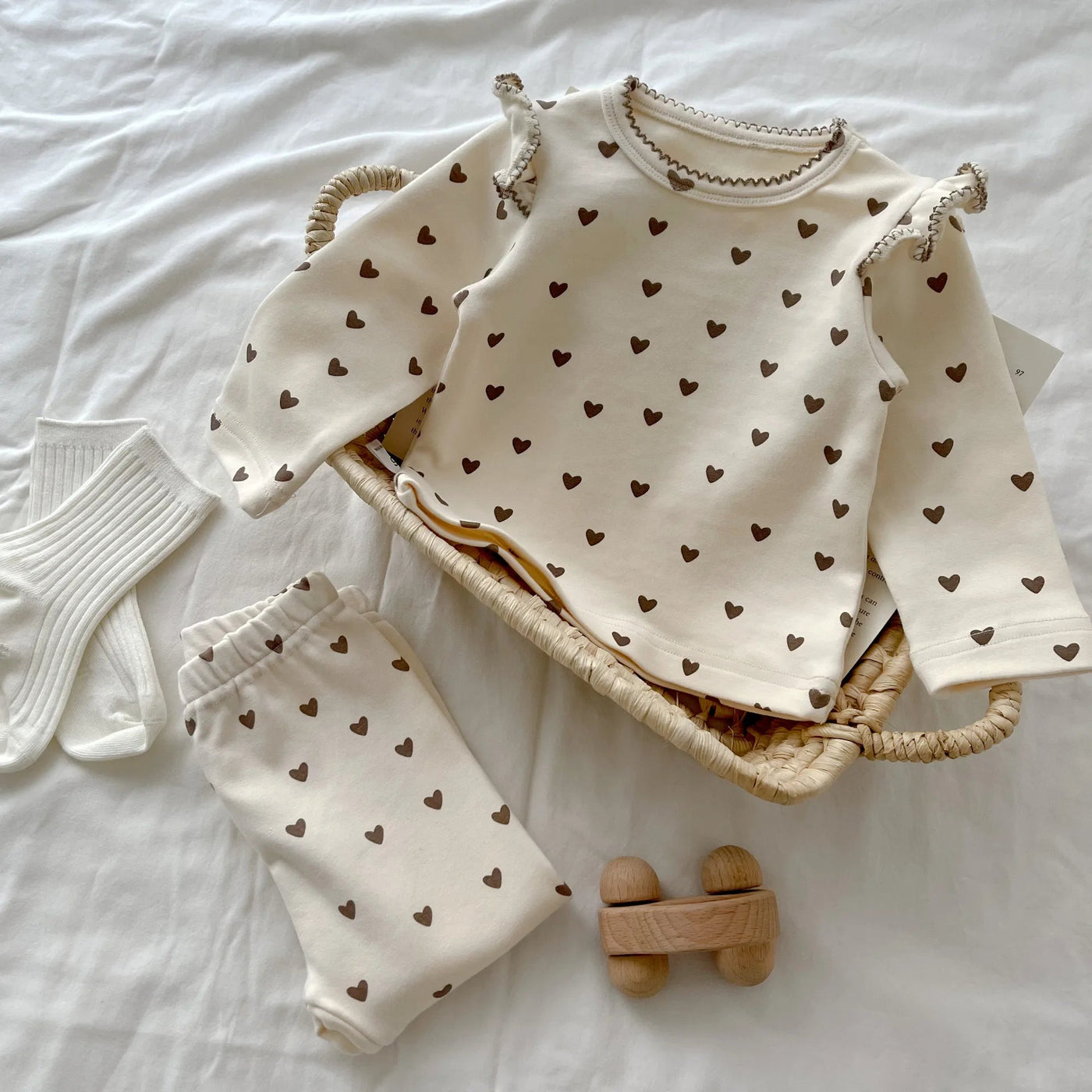 Hearts Fly Sleeves & Pants Set - Skaldo & Malin