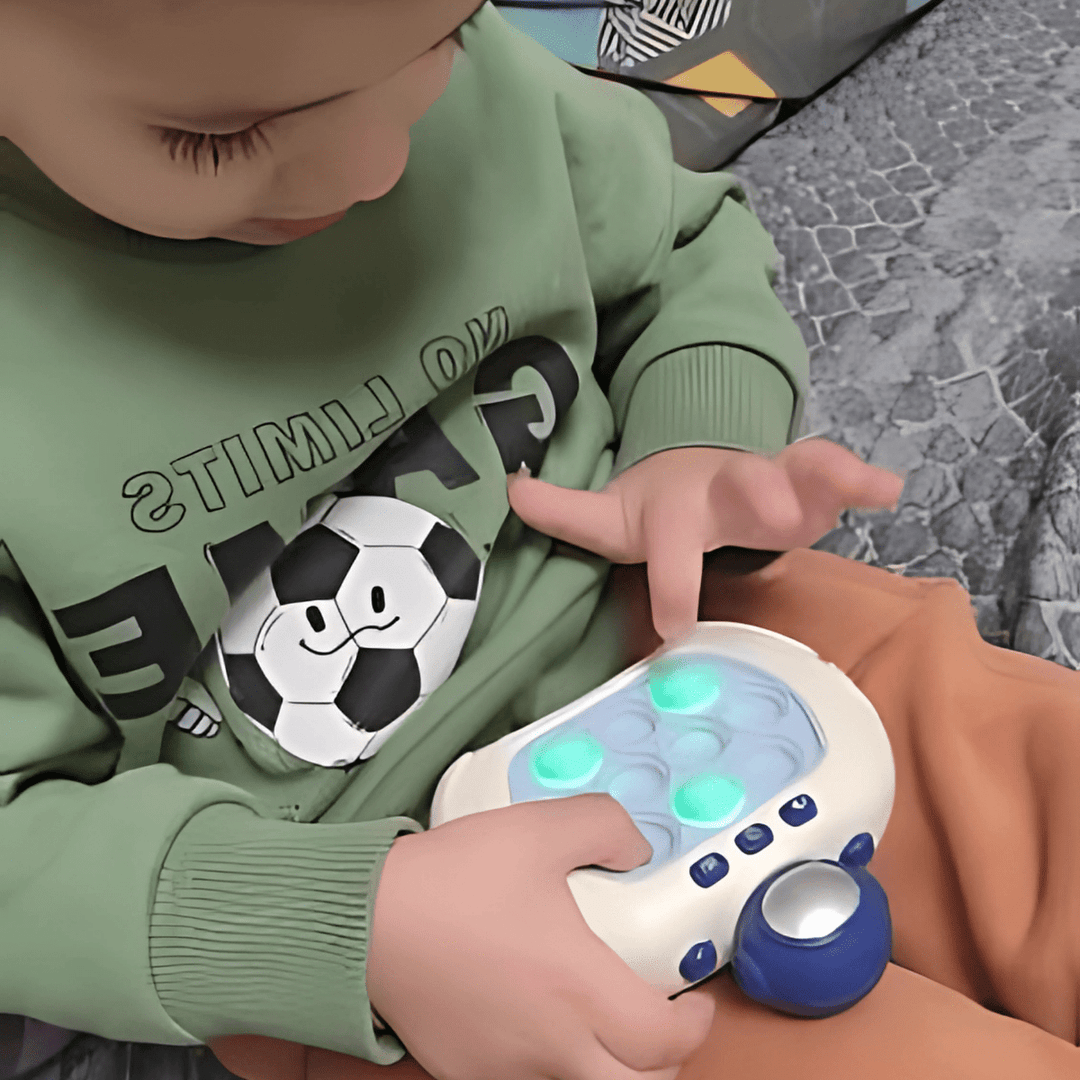 Pocket Pop Fidget Game - 🎉 50% OFF TODAY - Skaldo & Malin