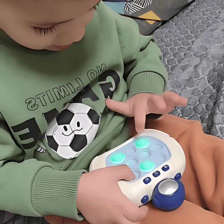 Pocket Pop Fidget Game - 🎉 50% OFF TODAY - Skaldo & Malin