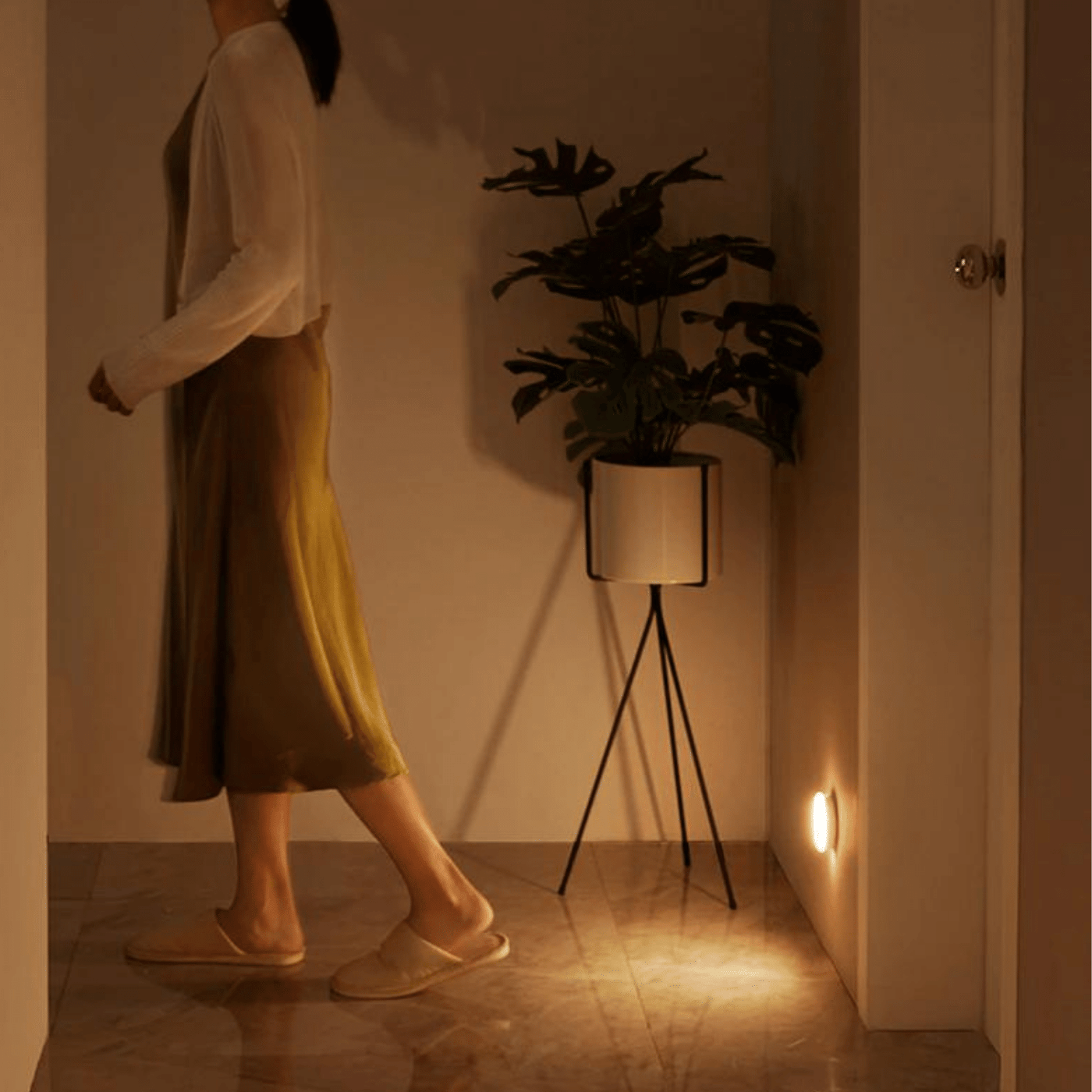 Amber Automatic Motion Sensor Light Skaldo Malin