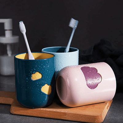 Frida Mouthwash Cup for Kids - Skaldo & Malin