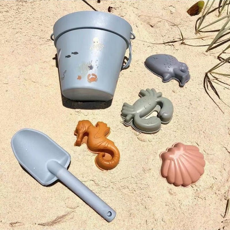 Kai Beach Sand Bucket Toys - Skaldo & Malin